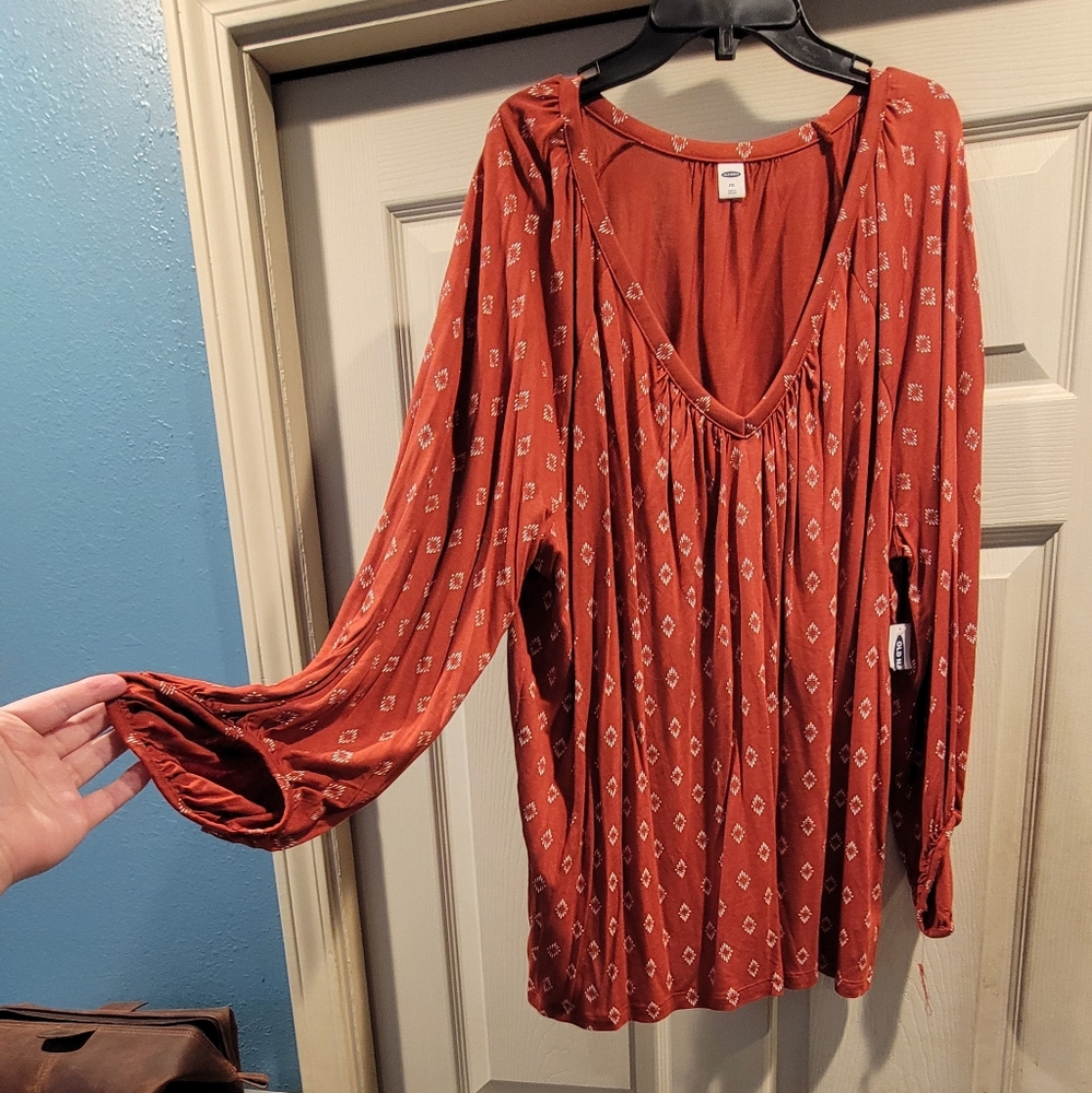 Old Navy Burnt Orange Top